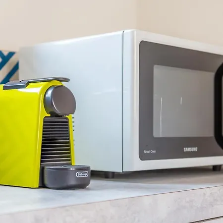 Starhost - Terazza Barbuti サレルノ